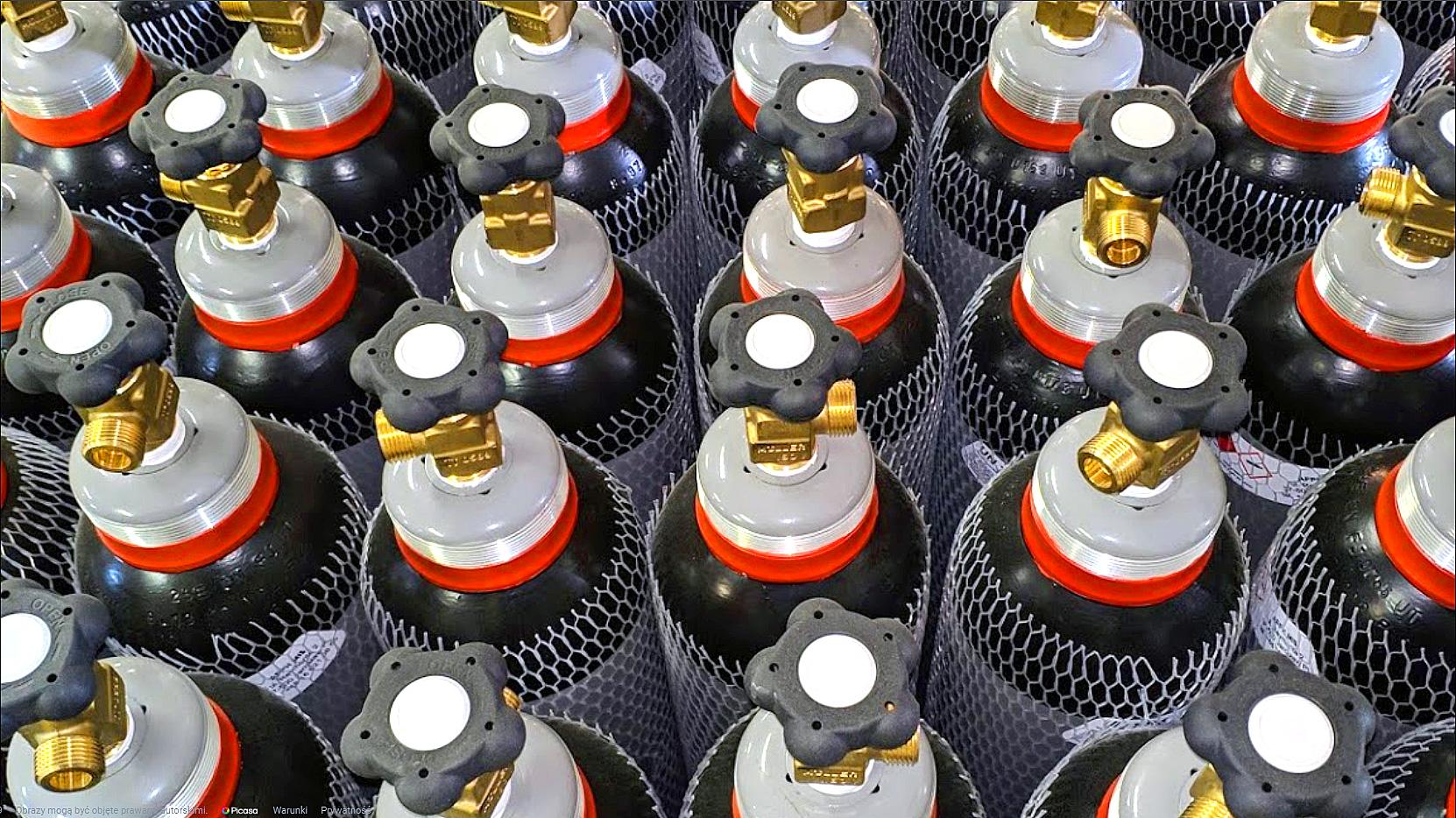 butle z gazami technicznymi